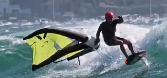 Jack Troster - session wingfoil en vogamarine